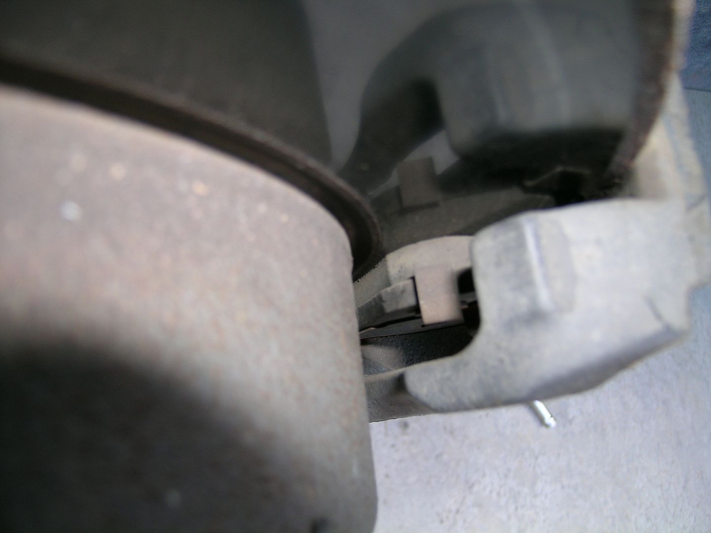 2000 GMC 2500 NON HD 4 wheel brake job Pirate 4x4