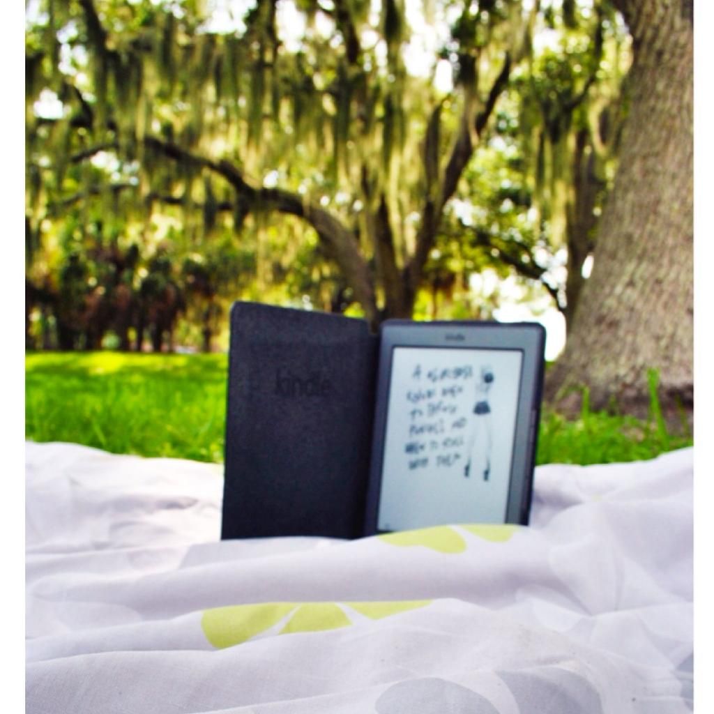 Daily photo challenge theme was blur. I took this relaxing under the spanish moss while reading #girlboss Daily photo challenge theme was blur. I took this relaxing under the spanish moss while reading #girlboss