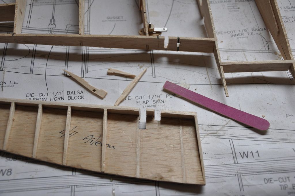 Lh%20Aileron%20ctrl%20001_zpstth1h4x3.jp