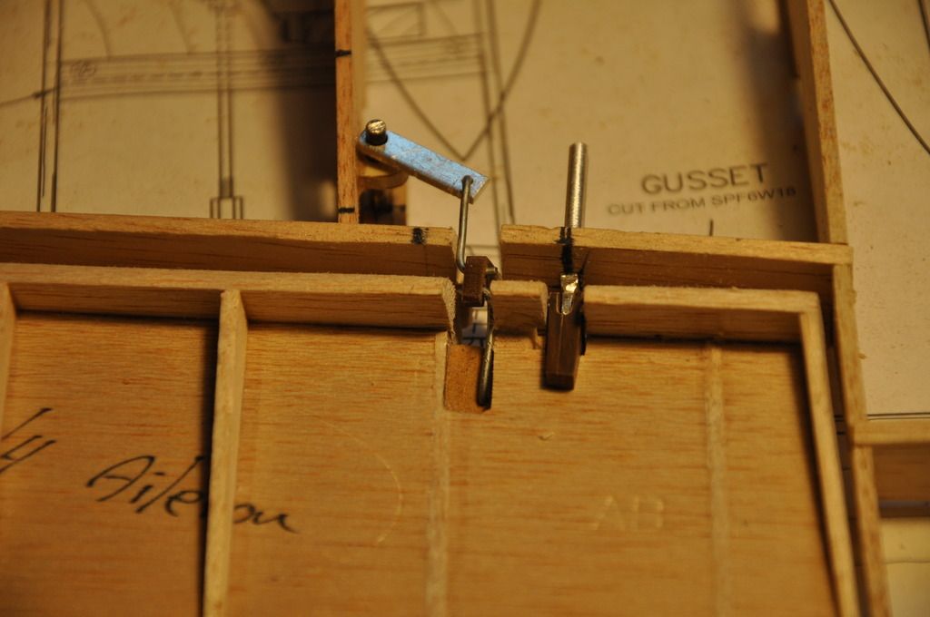 Lh%20Aileron%20ctrl%20011_zpsj1nn4zsg.jp