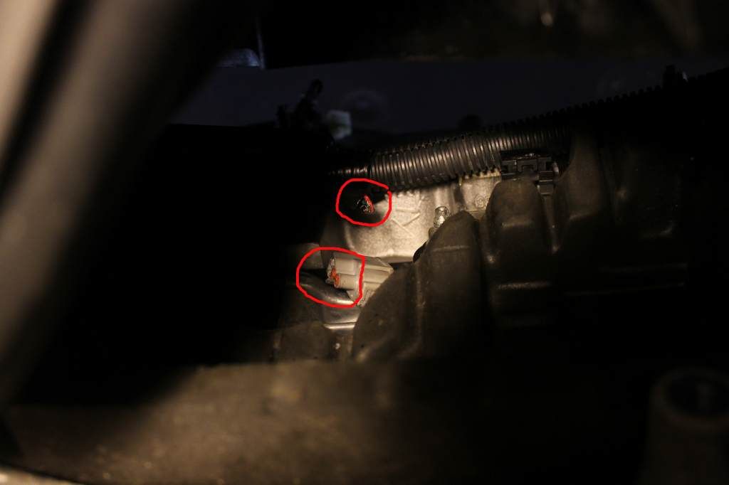 Knock sensor wire chewed off by mouse - Toyota Nation ... scrap wire harness 