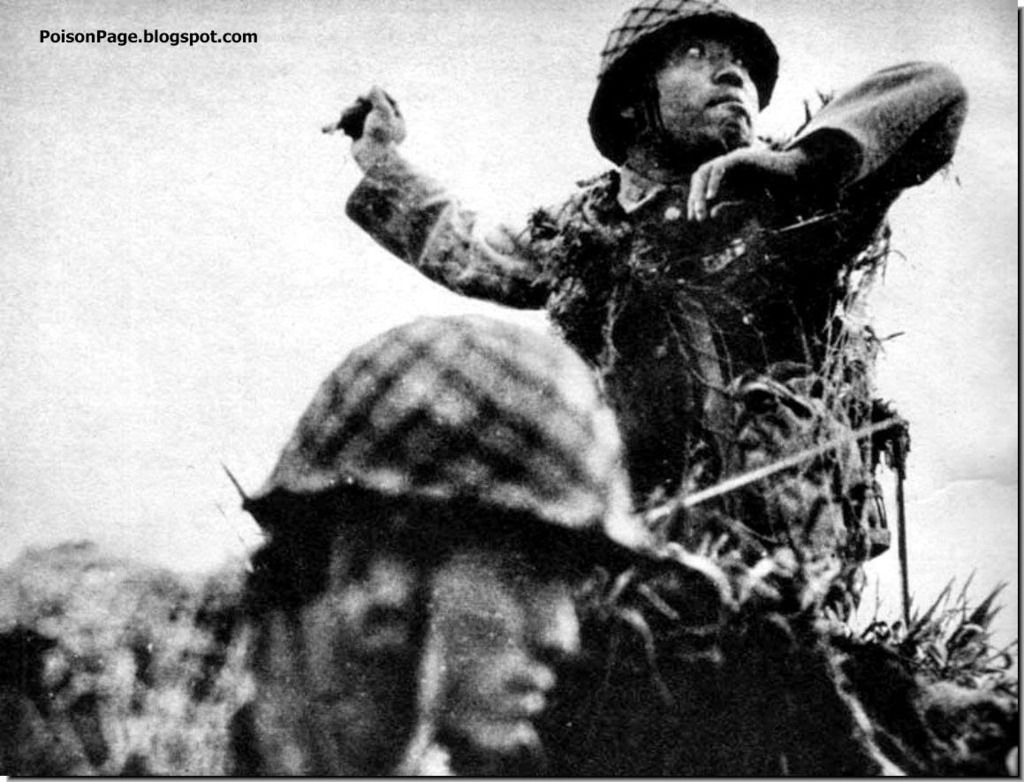 Japanese%20soldier%20tosses%20grenade%20Guadalcanal%201942_zpst8f7zhs6.jpg