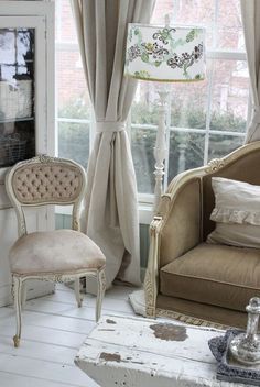 photo chair1_zps87e68ab7.jpg