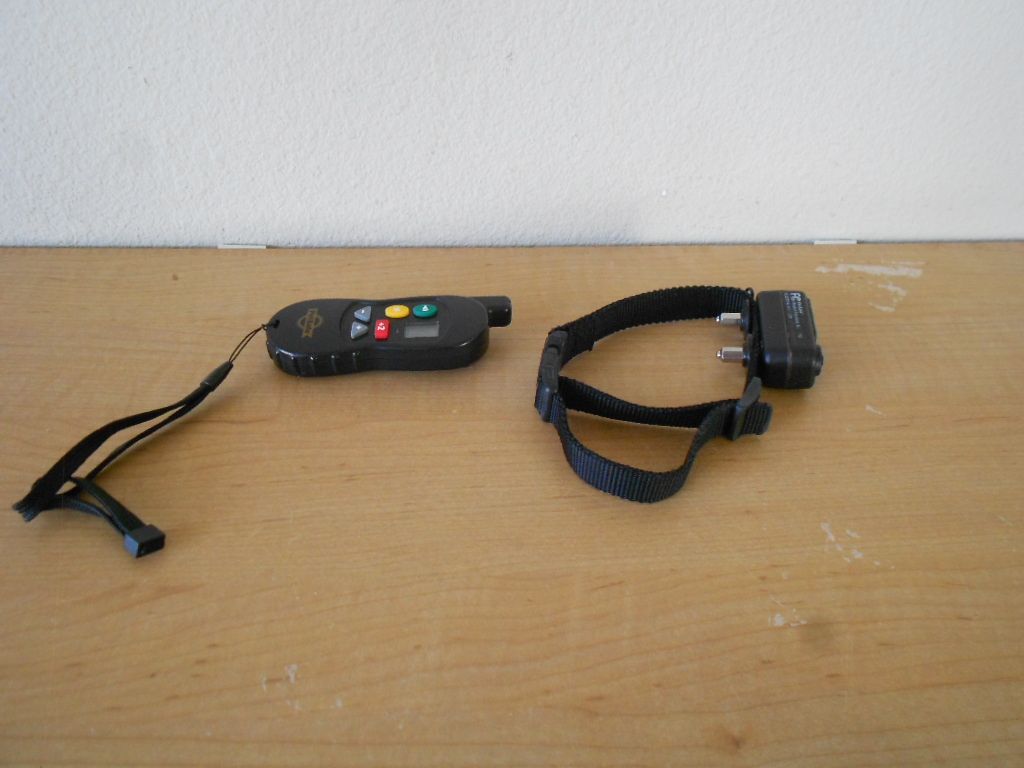 PETSAFE REMOTE TRAINING SHOCK COLLAR RFA472 & RFA 467 REMOTE for